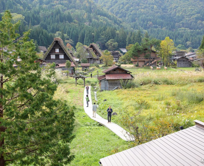 Résidence Wada (Shirakawa-go), vue panoramique sur le village Ogimachi