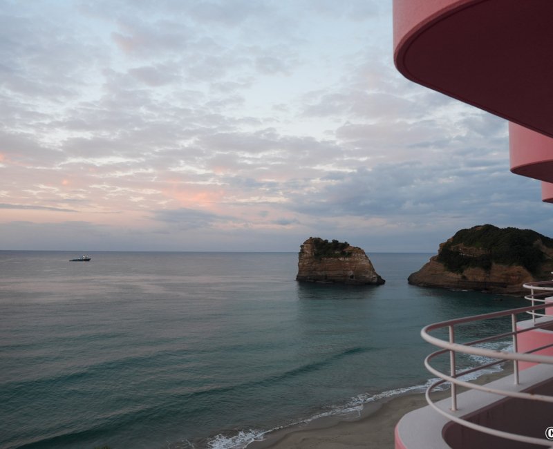 Tanegashima (Kyushu), vue sur le littoral depuis l'hôtel Iwasaki au sud de l'île Tanegashima (Kyushu), vue sur le littoral depuis l'hôtel Iwasaki au sud de l'île