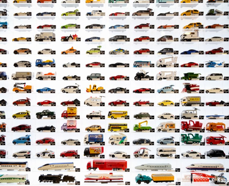 Tokyo Station, First Avenue, Character Street, boutique Tomica officielle