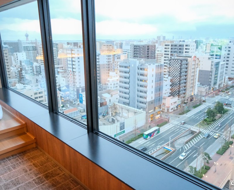 The Royal Park Canvas Fukuoka Nakasu (Kyushu), vue panoramique depuis la chambre Premium Twin Riverside The Royal Park Canvas Fukuoka Nakasu (Kyushu), vue panoramique depuis la chambre Premium Twin Riverside