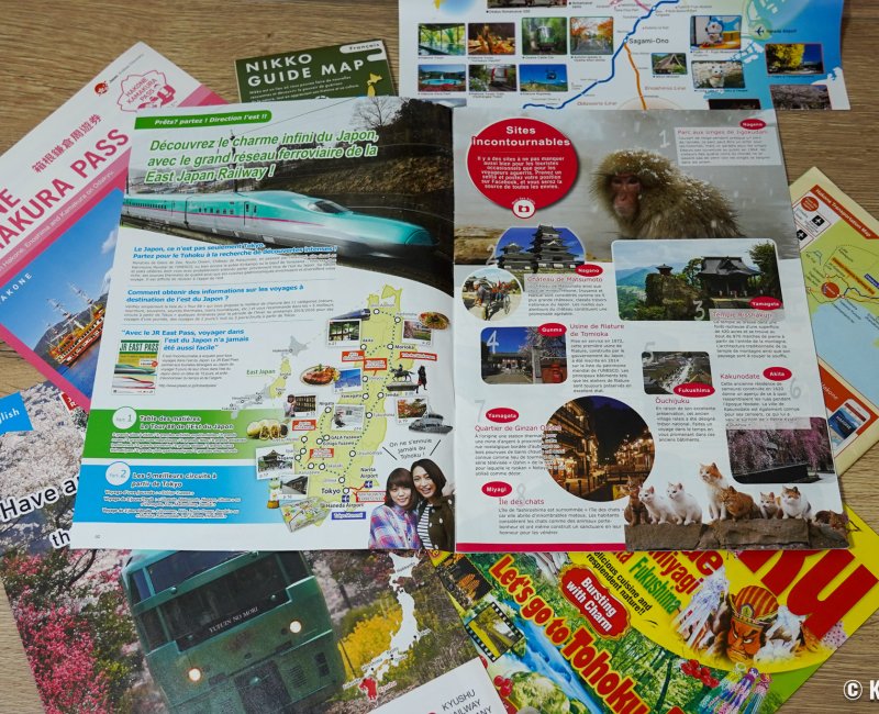 Brochures touristiques de compagnies de train régionales au Japon Brochures touristiques de compagnies de train régionales au Japon