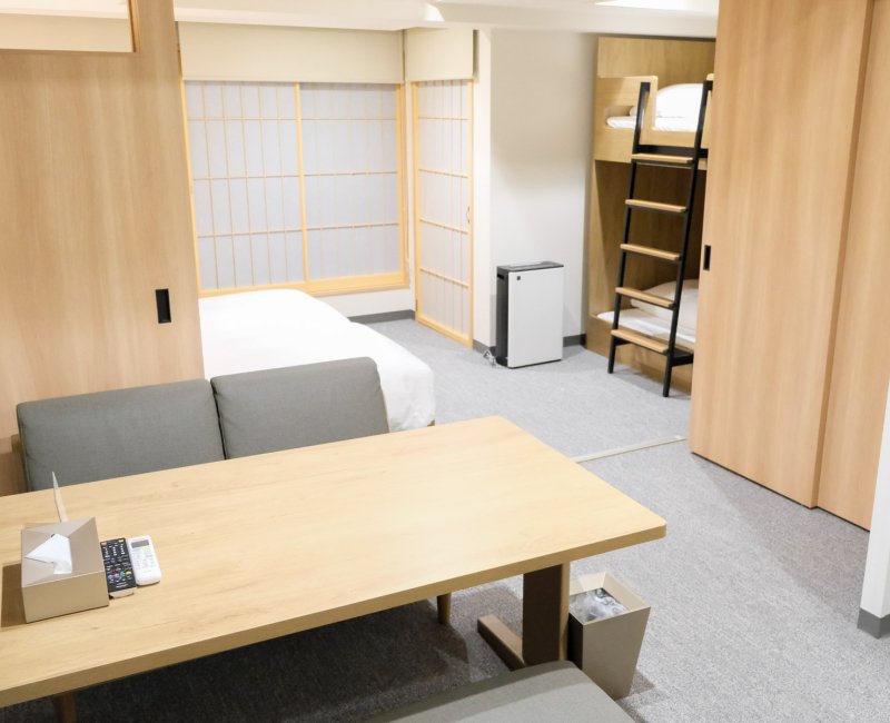 MIMARU Osaka Shinsaibashi North, vue sur l'appart-hôtel familial 1 chambre depuis l'entrée