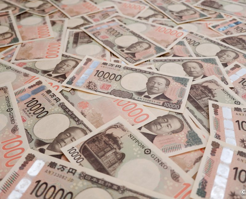 Moyens de paiements au Japon, billets de 10.000 yens avec le nouveau visuel 3 Moyens de paiements au Japon, billets de 10.000 yens avec le nouveau visuel 3