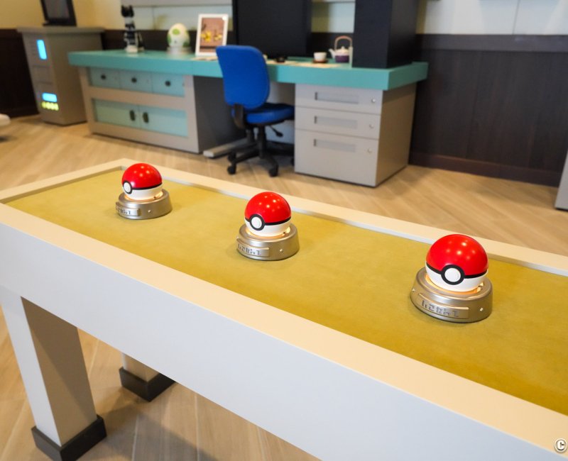 PokéPark Kanto (Tokyo), Pokéballs en attente dans le laboratoire du professeur Chen