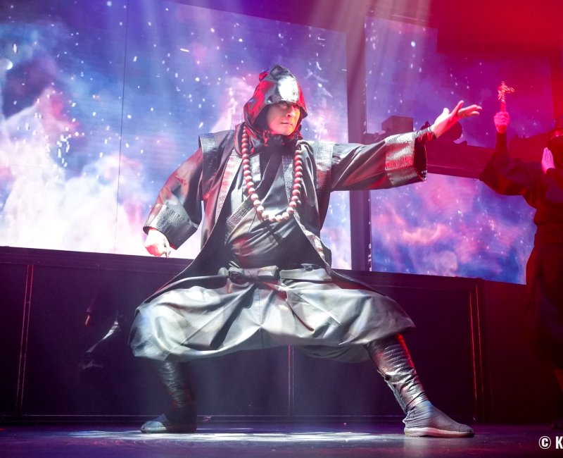 Ninja + Kabuki Tokyo (Shinjuku), Le ninja noir Tigre, antagoniste de la pièce