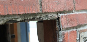 fake-wall-warner-studios