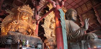 Todai-ji (Nara), statues de Kokuzo Bosatsu et Grand Bouddha Dainichi Nyorai