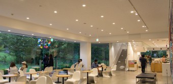 Musée en plein air de Hakone, Espace Café&Gallery