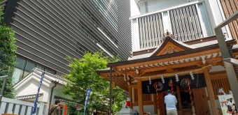 Quartier Nihonbashi, sanctuaire Fukutoku et buildings