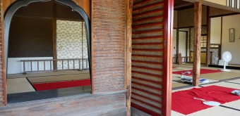 Maison de thé Kokin-Denju-no-Ma du jardin Suizen-ji Joju-en à Kumamoto