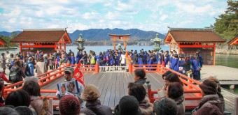 Itsukushima Foule