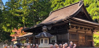 Moines bouddhistes du Mont Koya