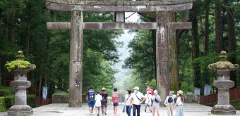 Touristes à Nikko en août 2020