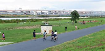 Berges Arakawa Dote (Tokyo), piste cyclable dédiée 4