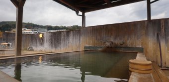 Oniyama Hotel (Beppu), bain en plein air Rotenburo sur le toit de l'hôtel
