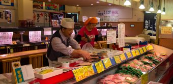 Numazu (péninsule d'Izu), marché aux poissons du port 2