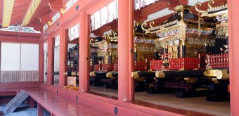 Tsurugaoka Hachiman-gu (Kamakura), pavillon d'exposition des chars de festival