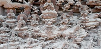 Shibamata (Katsushika, Tokyo), panneau de sculptures sur bois au temple Taishakuten 2