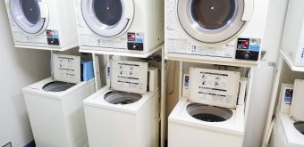 Shin Nihonkai Ferry, bateau Hamanasu (Maizuru - Otaru), salle avec machines à laver