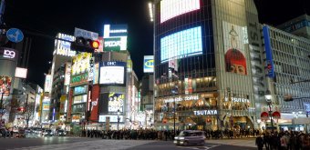 Shibuya (Tokyo), carrefour de Shibuya en vue nocturne 2