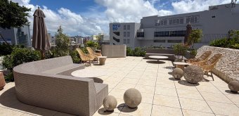 The Royal Park Hotel Iconic Naha (Okinawa), terrasse extérieure de l'hôtel 2