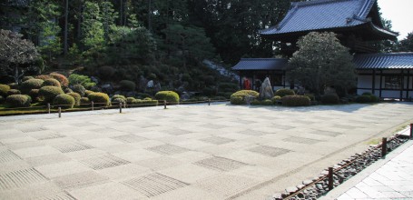 Tofuku-ji (Kyoto), Jardin sec karesansui au motif de carrés
