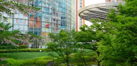 Jardin Mohri et siège TV Asahi à Roppongi Hills