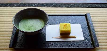 Villa Saito à Niigata, Collation avec thé macha