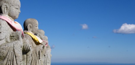 Statues jizo du Mont Omuro péninsule d'Izu