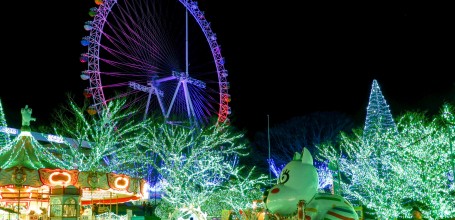 Illuminations nocturnes en hiver au parc Yomiuriland