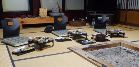 Chambre d'hôtes Gassho no Yado "Syoshichi" à Ainokura, Gokayama 2