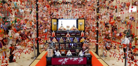 Exposition Hina Matsuri à Tokyo : Hanging Dolls au Keio Plaza Hotel 2