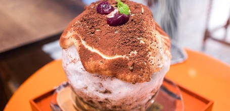 Kakigori au tiramisu au salon de thé Tea and Sake room "Tasuki" (お茶と酒 たすき) à Gion (Kyoto)