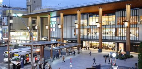 Gare de Nagano, porte principale, "Zenkoji Exit" en anglais