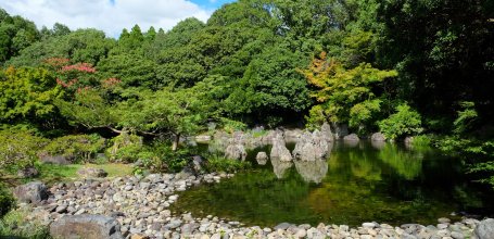 Parc Expo'70 (Osaka), plan d'eau du jardin japonais 2