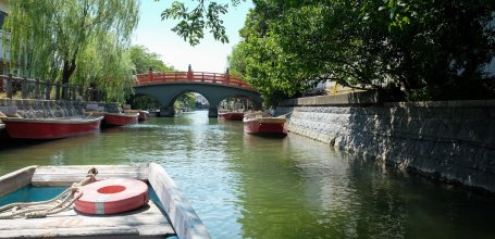 Yanagawa (Fukuoka), croisière Kawakudari sur les canaux en été