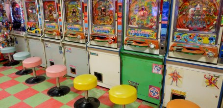 Daiba 1-chome Shotengai (Tokyo), anciens jeux sur bornes d'arcade 2