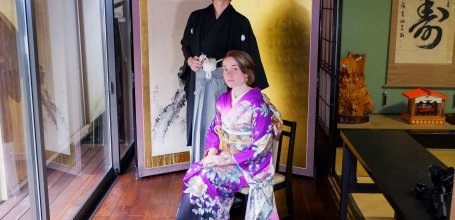 Kakurinbo (Minobu, mont Fuji), séance de kimono furisode porté à la japonaise