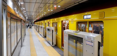 Kappabashi-dori (Tokyo), station de métro Tawaramachi