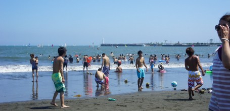 Plage de Kugenuma près de l'Ile d'Enoshima 6