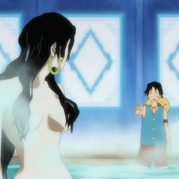 boa-hancock-nue-bain