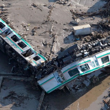 japon-tsunami-shinkansen