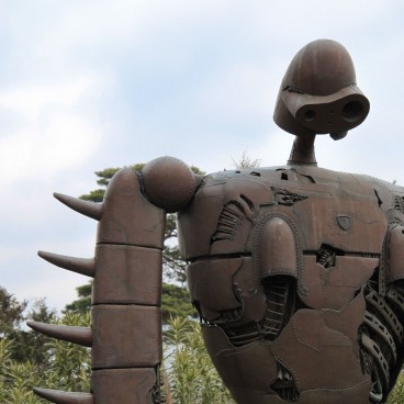Musée Ghibli (Mitaka), statue de robot géant