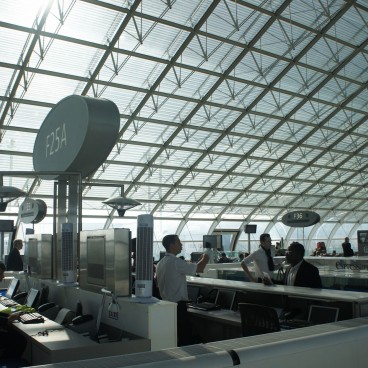 aeroport-charles-de-gaulle-terminal-2f