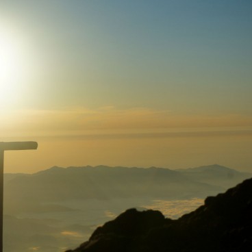Ascension du Mont Fuji, aurore au sommet du Fuji-san 2