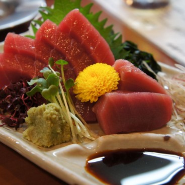 sashimi-thon-maguro