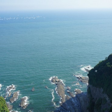 enoshima-iwaya-caves