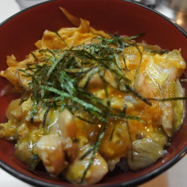 Donburi Oyakodon (riz, omelette et poulet) 2