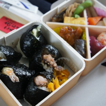 Ekiben traditionnel à 2 étages 3