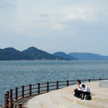 Takamatsu, vue sur la mer intérieure de Seto depuis le port